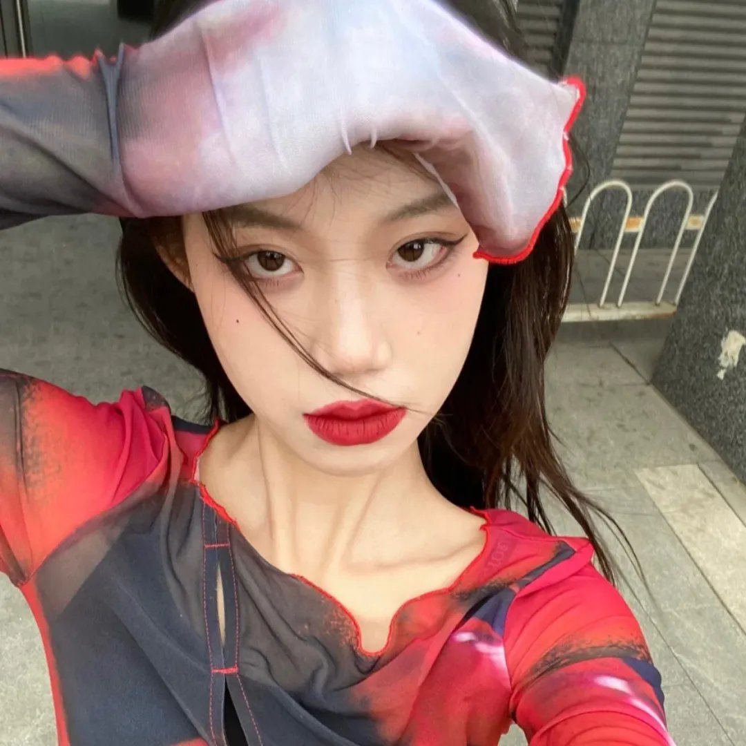 乳燕飞